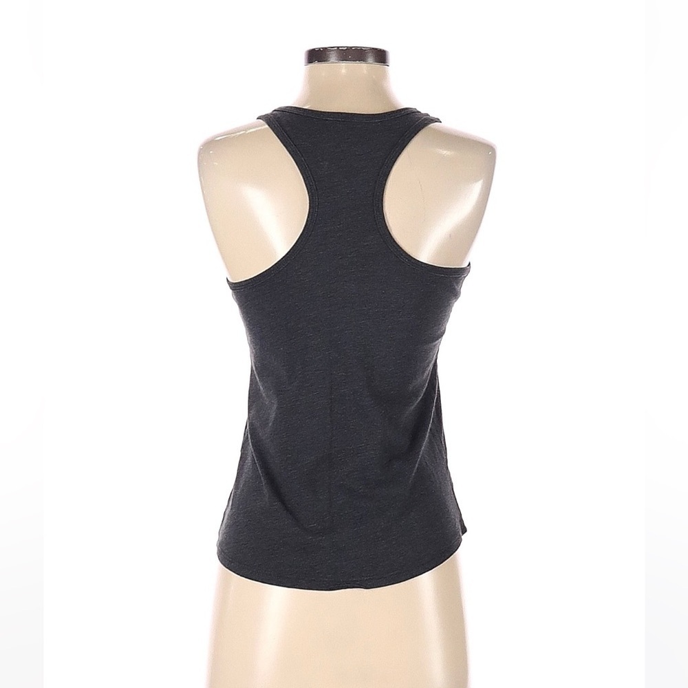 Assorted brands size small tank top - Picture 2 of 2